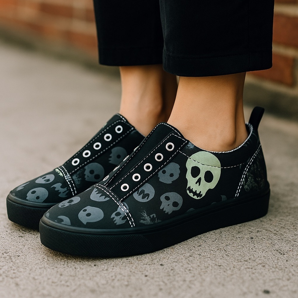 Disney Women’s Jack Skellington Canvas Sneakers Black Size Halloween